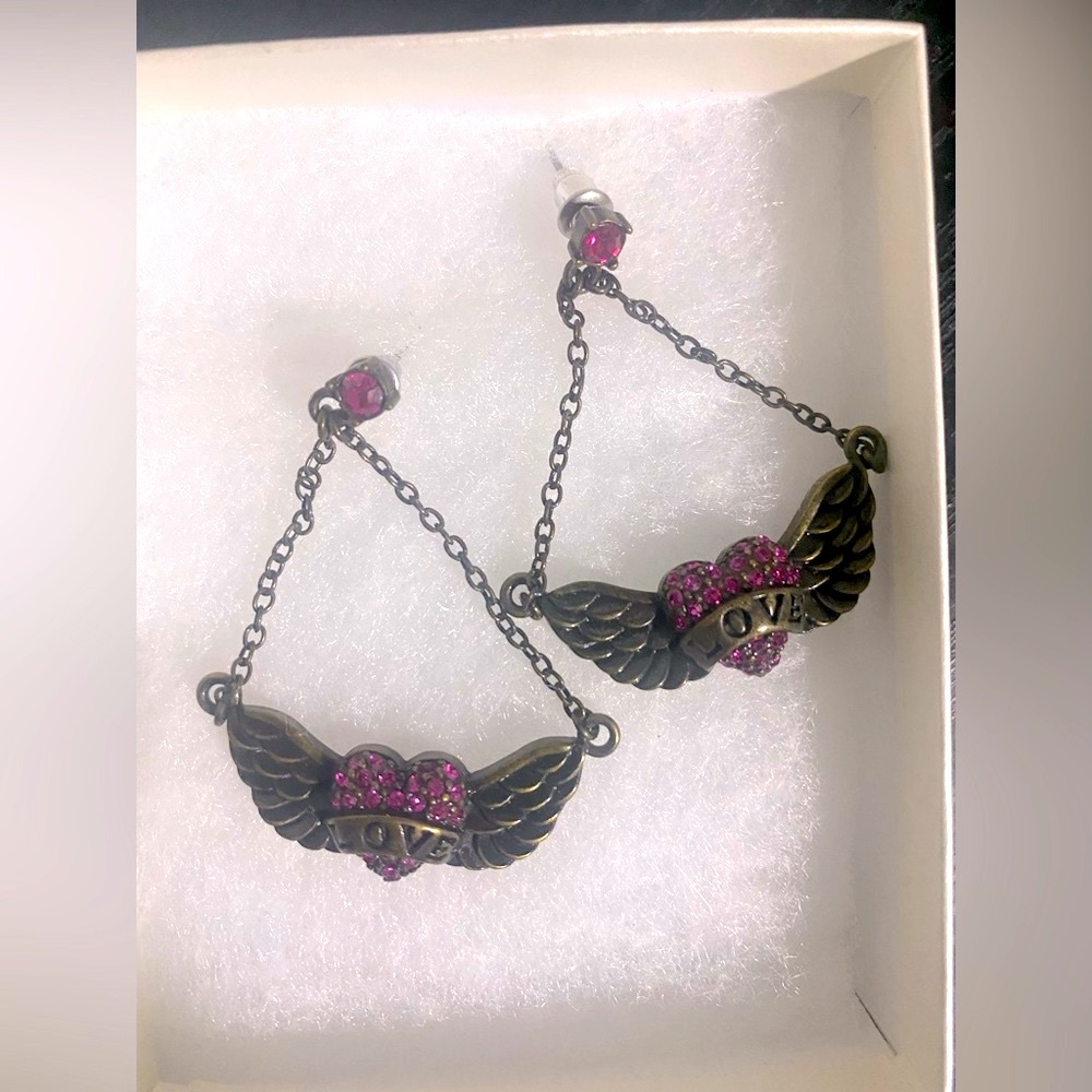 *Final Price*Earrings love pink rhinestones wings